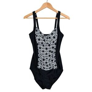 Krista Women's One Piece High Back Swimsuit Black White Geometric Print Size 12